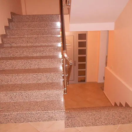 Apartahotel El Doro Dhërmi