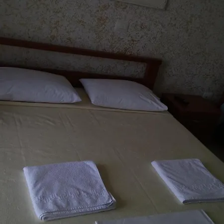 El Doro Apartahotel Dhërmi